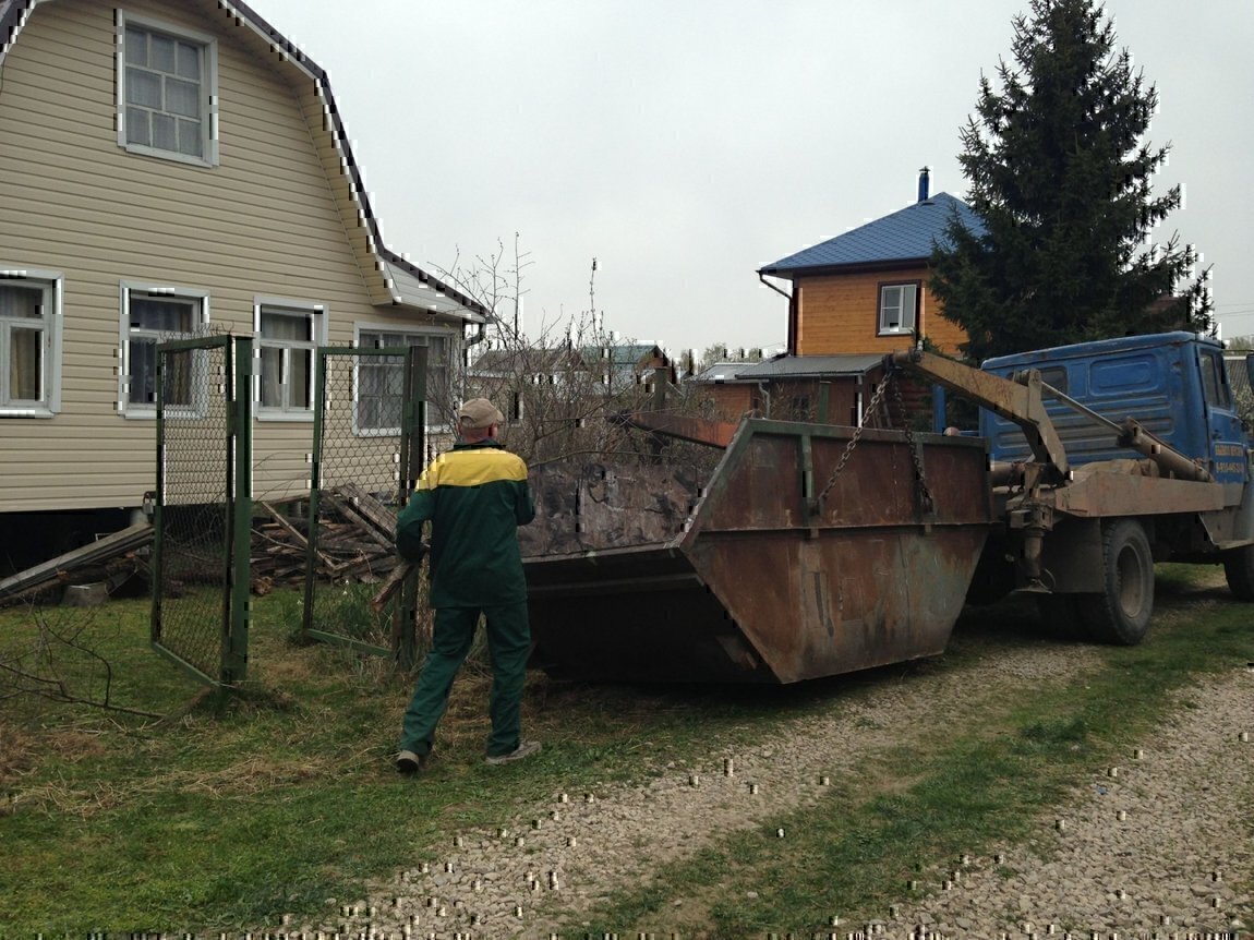 Вывоз мусора и отходов с дачи и участка СНТ в Черняховске в октябре