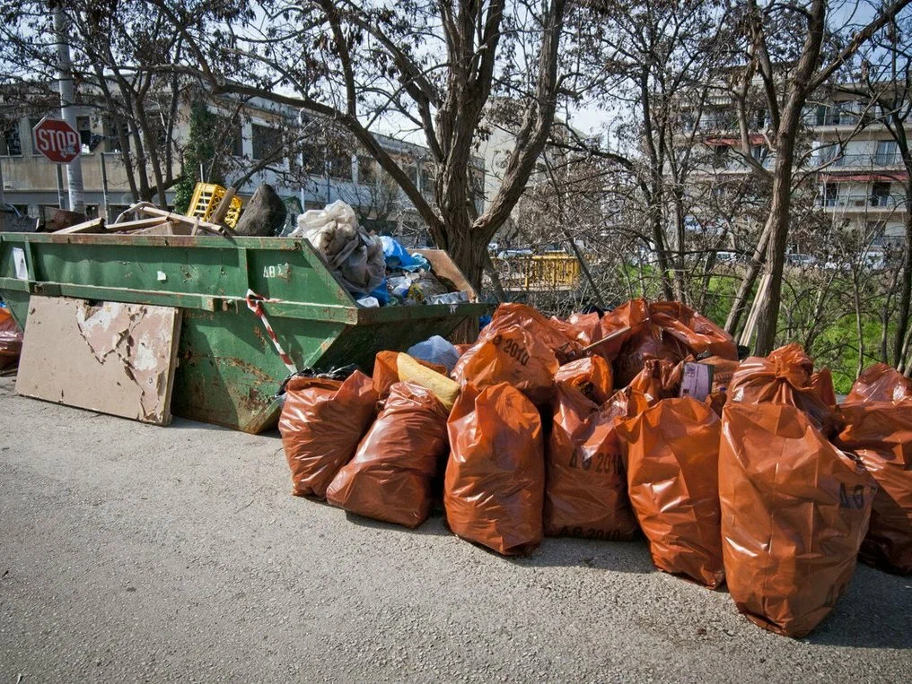 Круглосуточный вывоз мусора в Черняховске в октябре