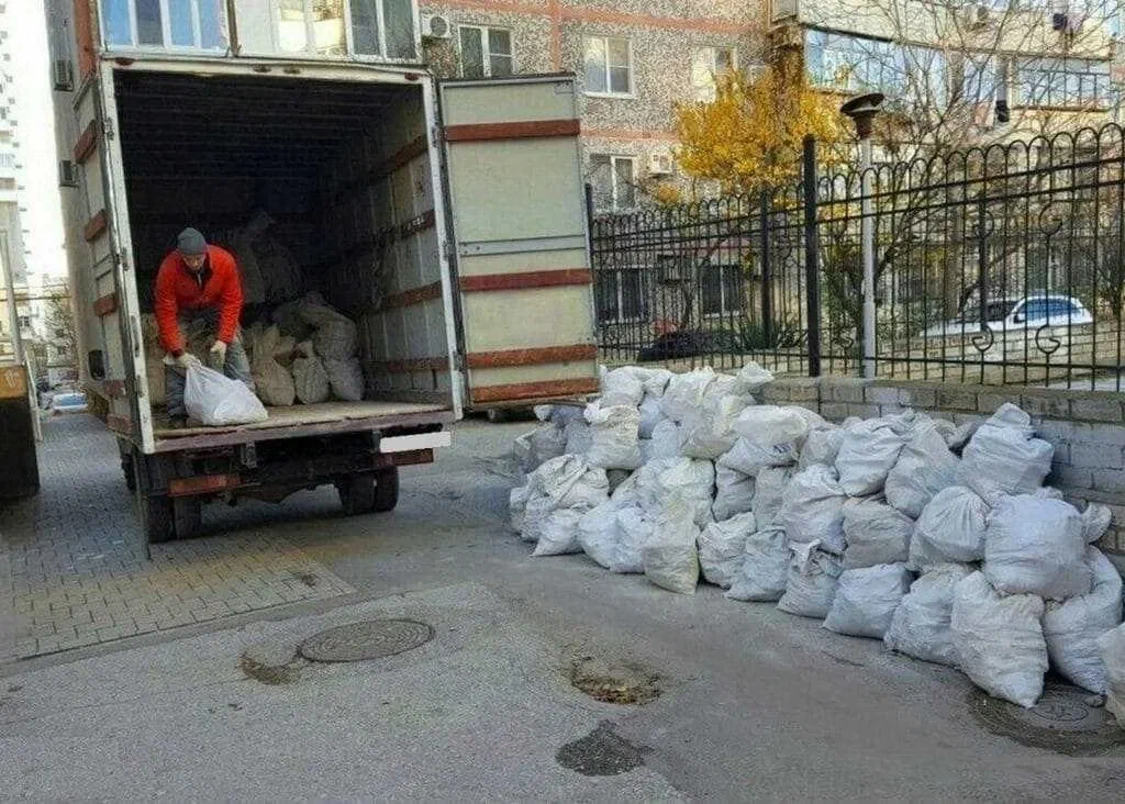 Вывоз мусора после переезда в Черняховске в октябре